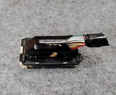 Conector de cable de bomba de freno ABS híbrido Toyota Highlander 2006-2009 82821-52090 OEM Foto 1 de 4