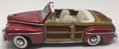 1946 FORD SPORTSMAN WOODY ROAD LEGEND SIGNATURE METAL MINT CONDITION 1:18  #228G - Image 1 of 4