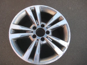 1 cerchio in lega originale Mercedes 8Jx17 H2 ET48 Lk.5x112x66,1 2124015602 vernice ossidante - Foto 1 di 1