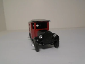 VINTAGE MECCANO LTD. ANTIQUE DINKY TOY No.34 PRE-WAR ROYAL MAIL VAN RESTORED - Picture 1 of 9