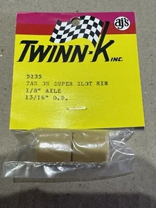 AJ’s/Twinn-K #5135 1/24 TAN ON SUPER SLOT RIMS, 1/8" AXLE, 13/16* Tire - MOC - Picture 1 of 1