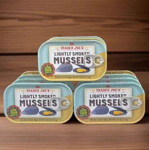 TRADER JOE'S LEICHT GERÄUCHERTE MUSCHELN IN NATIVEM OLIVENÖL EXTRA 4oz EA Menge wählbar - Bild 1 von 4