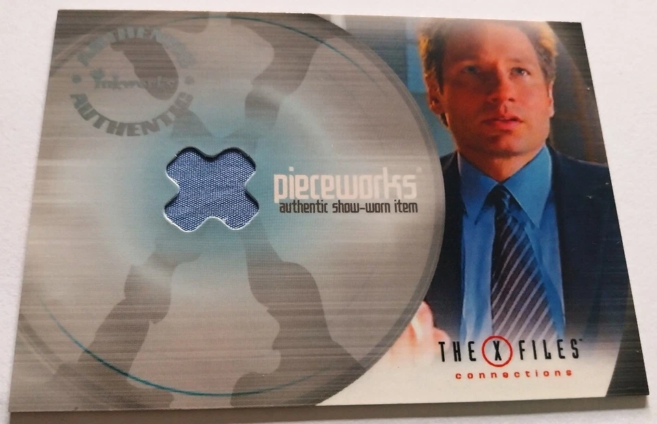 The X Files Connections David Duchovny #PW-2 Pieceworks Costume Trading Card A26 - Image 1 of 2