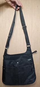 Baggallini Crossbody Black Nylon Lightweight Organizer Wallet Travel Bag Purse - Picture 1 of 7