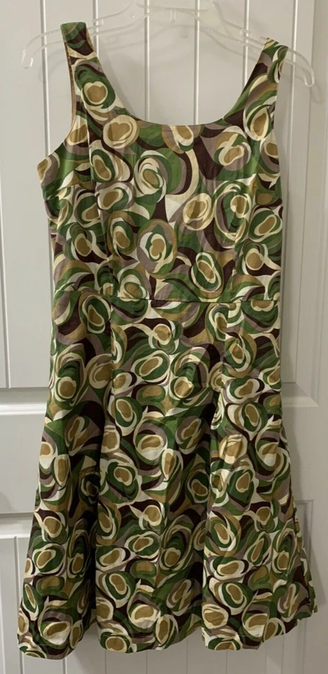 Vestido sin mangas PETITE SOPHISTICATE verde ajuste múltiple acampanado elástico algodón cintura camisera 8 Foto 1 de 4