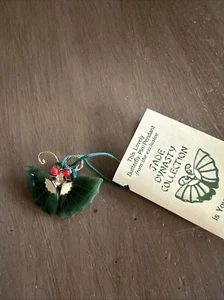 Jade Coral Butterfly Pin Brooch Pendant Jade Dynasty Collection NEW - Picture 1 of 4