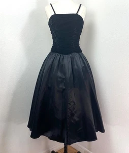 Vtg 80s Act I Black Velvet Satin Dress Size 5-6 Formal Evening Prom Goth Dance - Imagen 1 de 12