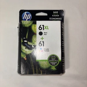 SET CARTUCCE INCHIOSTRO HP ORIGINALI 61 COMBO NERO E TRICOLORE - Foto 1 di 4