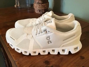 Perfect ON Women’s CLOUD 6 Lifestyle Shoes, WHITE, US 7.5 EY 38.5 - Picture 1 of 7