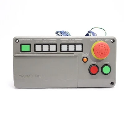 YASKAWA YASNAC MOTOMAN ROBOT OPERATOR PANEL CONTROLER MRC JZNC-MPB02E - Image 1 of 3