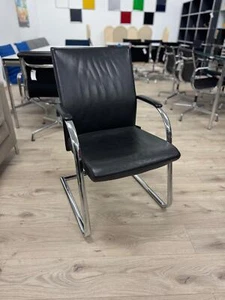 Dauphin - Konferenzstuhl / Freischwinger - Leder - Schwarz - A710 - Bild 1 von 5