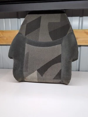 03-07 SATURN ION QUAD COUPE 2DR PASSENGER RIGHT FRONT SEAT BACK - Image 1 of 4