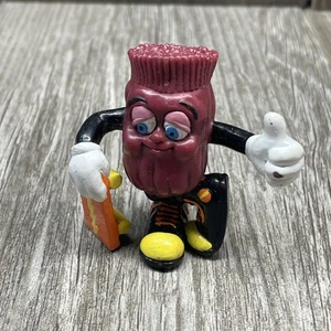 California Raisins Skateboarder PVC Figure Flat-Top 1987 Applause Hardees Promo - Picture 1 of 4