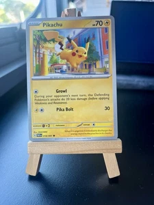 Pikachu 018/091 SV: Paldean Fates Regular - Bild 1 von 2