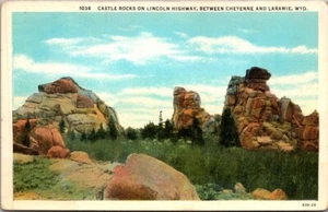 CASTLE ROCKS Lincoln Highway WYOMING WY Postcard - Picture 1 of 2