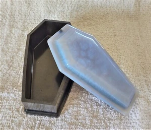 Ataúd Caja Baratija Hecha a Mano con Resina Negro y Azul Perla - Imagen 1 de 9