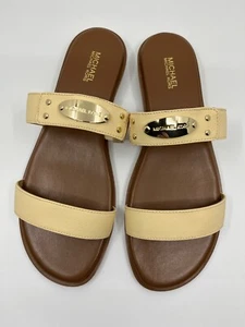 Michael Kors Plate Slide Buttermilk 8 M - NEW - Picture 1 of 4