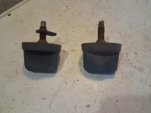 1976-1986 Jeep Wrangler CJ5 CJ7 ? Windshield Knobs/Pair - Foto 1 di 9