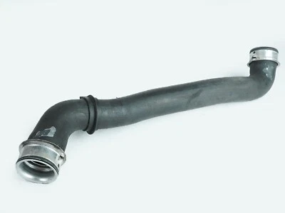 2010 - 2013 Mercedes Benz E Class W212 Hose Pipe Tube Lower Cooling Radiator Oem - Image 1 of 4