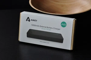 Aukey pb-n28 12000mAh External Battery Bank Charger - Picture 1 of 1