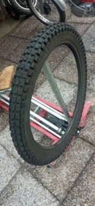 Dunlop Trials Champion 2.75-21 front tyre NOS for classic bikes - Foto 1 di 6