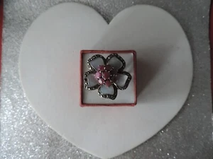 925 Silver Ring With Mother Of Pearl Ruby & Marcasite Size L ( WITH DEFECT ) - Picture 1 of 15