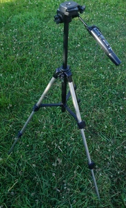 Sony VCT Tripod, Intergrated Wired Remote Handle, For Vintage 8mm Hi8 Camcorders - Picture 1 of 14