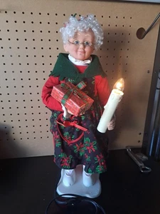 Vtg Holiday Creations 1995 Lighted Animated Mrs. Santa Claus Figure 19" Works! - Picture 1 of 1