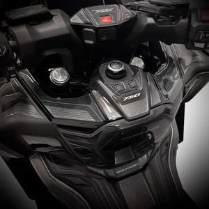 Adesivo Centrale Manubrio per Honda Forza 750 2025 On GP-FORZA-002 IG - Imagen 1 de 4