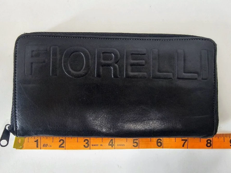 Fiorelli 黑色皮革拉链钱包手拿包 正品 牛皮 超柔软 — 第 1/4 张图片