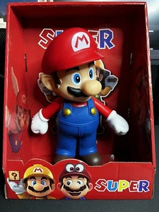 Super Mario Figure - Picture 1 of 5