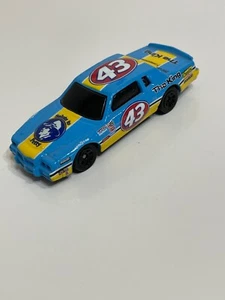 Mattel Hot Wheels  #43 The King Richard Petty 84 Pontiac Grand Prix Nascar Blue - Picture 1 of 5