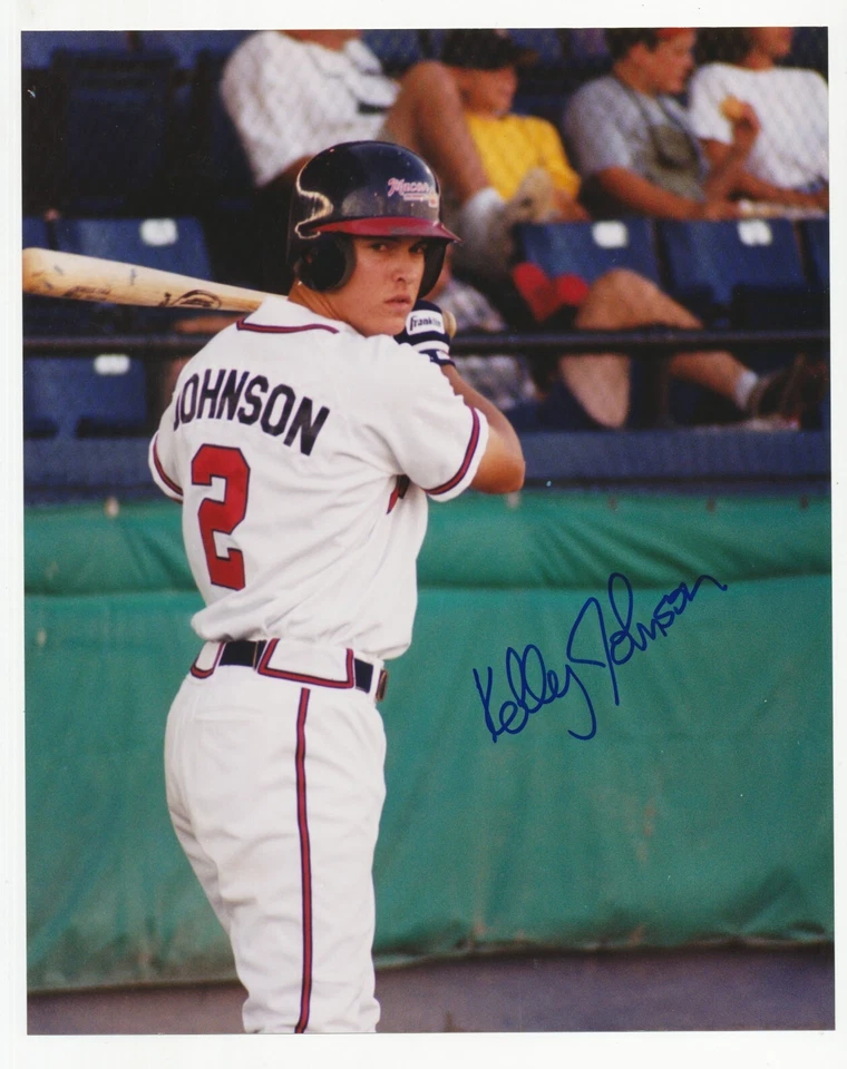 Foto de Kelly Johnson - Firmada/Autografiada - Macon Braves 8x10 con certificado de autenticidad (Atlanta) Foto 1 de 1