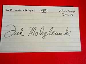 Tarjeta índice Dick Modzelewski - Autografiada de 3" X 5" - Cleveland Browns - DT - Imagen 1 de 1