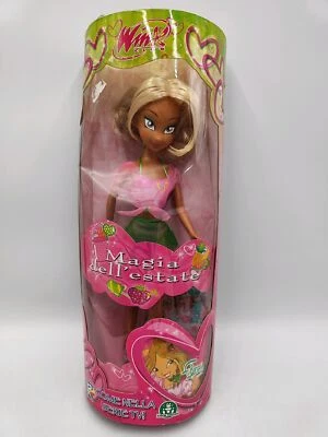 Winx Flora FATE MAGIA Estate FAIRY MAGIC Summer Giochi Preziosi Doll - Immagine 1 di 4