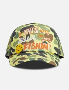 Brand New Market Smiley Camo Trucker Hat - Picture 1 of 3
