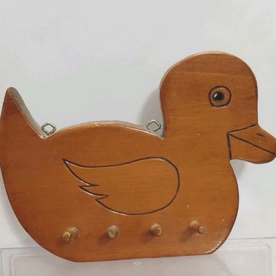 Porta llaves de pato tallado en madera vintage hecho a mano 4 ganchos firmado  Foto 1 de 4