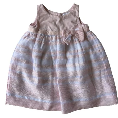 Vestido de bebé Heirloom By Polly Flinders rosa y blanco para niña 3-6 meses con volantes Foto 1 de 4