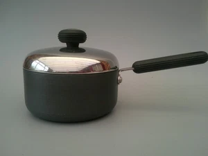 Circulon Meyer 1.4L Saucepan - Picture 1 of 8