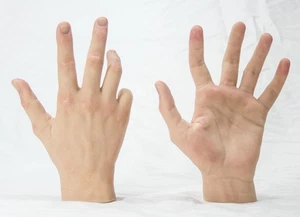 Pose-able Pair of Pained Male Silicone Hands - Display Model Prop Lifesize - Picture 1 of 9