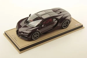 Bugatti Chiron Sky View (Rouge Carbon) 1/18 MR Collection BUG08E - Imagen 1 de 6