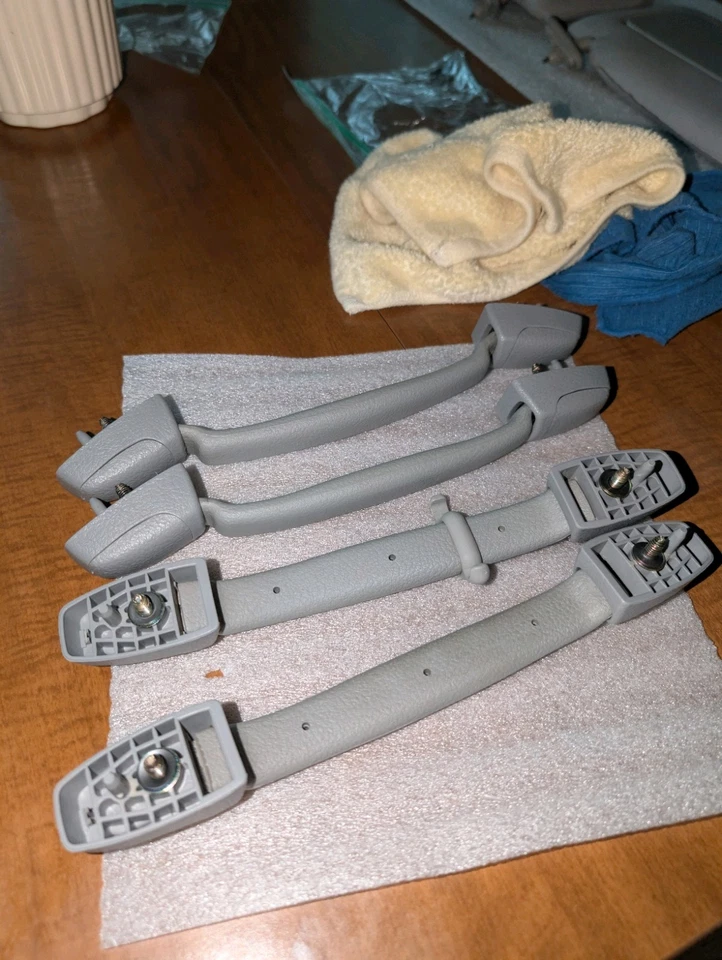 2004 Subaru Forester Grab Handles - Set Of 4 - OEM - Gray - Image 1 of 4