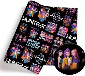KPop Dämonenjäger Huntrix Figur Polybaumwollstoff halber Yard (18” x 55”) - Bild 1 von 1