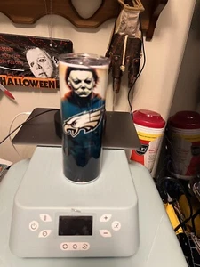 Michael Myers Philadelphia Eagles Fan 20oz Tumbler - Picture 1 of 4