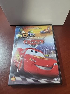 Cars (Single-Disc Widescreen Edition) - Animation,Comedy,Family DVD Foto 1 de 3