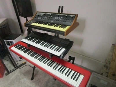 Quik-lok 3-tier keyboard stand adjustable. Not being made anymore.   - Image 1 of 4