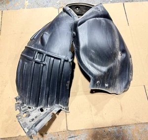 2016-2022 Honda Pilot Front Passenger Side Fender Liner Splash Guard Shield OEM - Picture 1 of 15