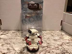 R.O.B. FAMICOM COLORS AMIIBO FIGURE SUPER SMASH BROS. OPEN & COMES WITH BOX - Picture 1 of 7