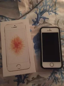 iphone SE 2016 Gold 32gb Con Cover - Foto 1 di 7
