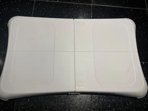 Nintendo Wii Fit RVL-021 White Fitness Balance Board Video Game Accessory - Picture 1 of 5